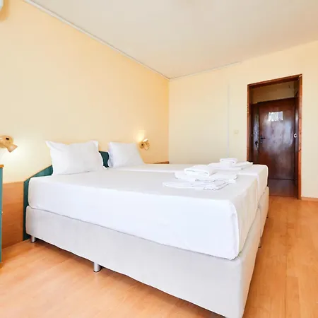 кремиковци Hotel *